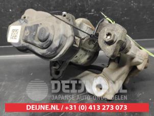 Toyota Yaris Rear brake calliper, left O733141 photo 2