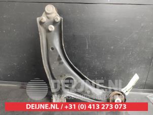 Toyota Yaris Draagarm onder links-voor O733158 foto 2