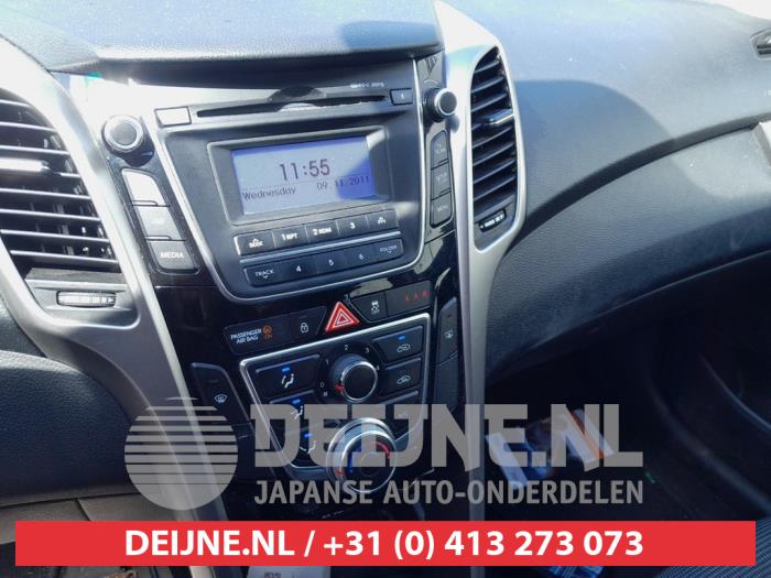 Hyundai I30 Radio O733229