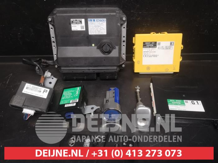 Toyota Prius Ignition lock + key O733242