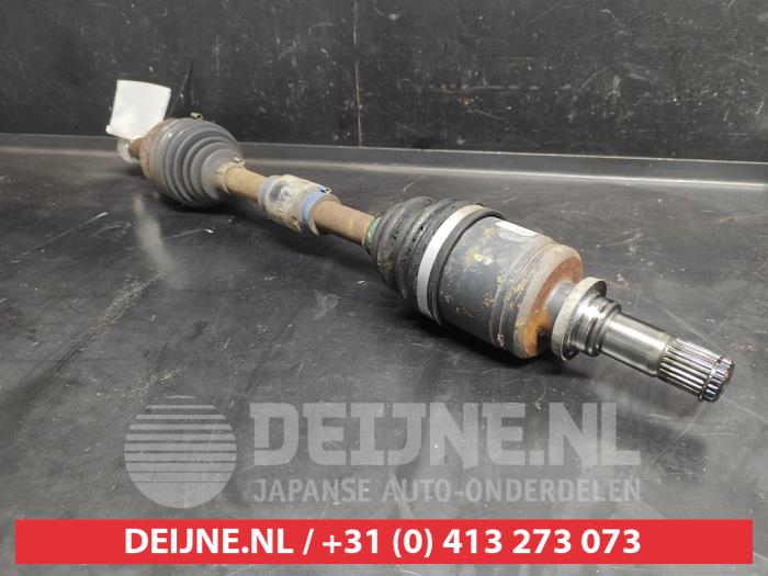Mazda 3 Aandrijfas links-voor O733268