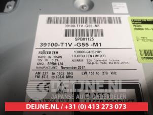 Honda CR-V Radio O733289 photo 3