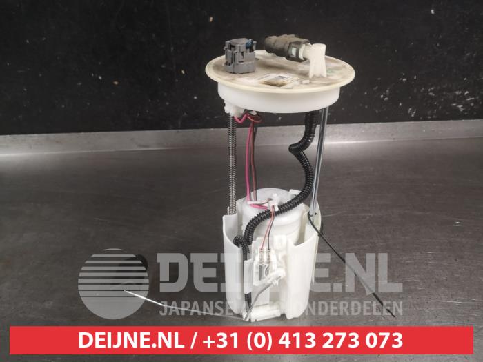 Gebruikte Tank element Pomp Honda CR-V (RM) 2.0 i-VTEC 16V Prijs op aanvraag aangeboden door V.Deijne Jap.Auto-onderdelen BV