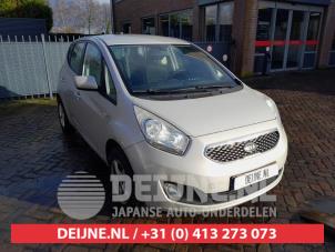 Kia Venga Bonnet O733380 photo 3
