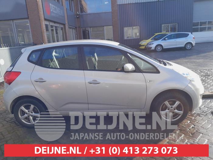 Kia Venga Front door 4-door, right O733402