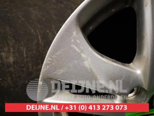 Mazda 2 Hybrid Velg O733430 foto 3