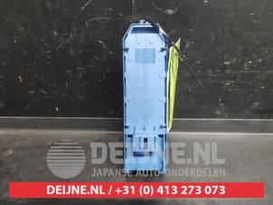 Toyota Avensis Multi-functional window switch O733441 photo 2