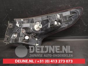 Nissan Qashqai Achterlicht links O733527 foto 3