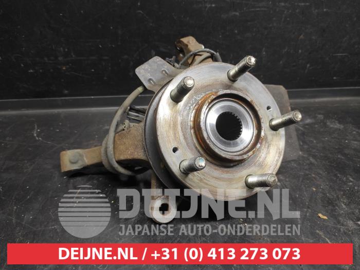Hyundai I30 Fusee links-voor O733541