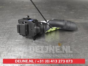 Mazda 2 Hybrid Licht Schalter O733551 foto 2