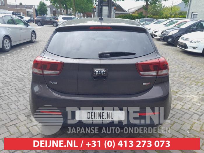 Kia Rio Achterklep O733573