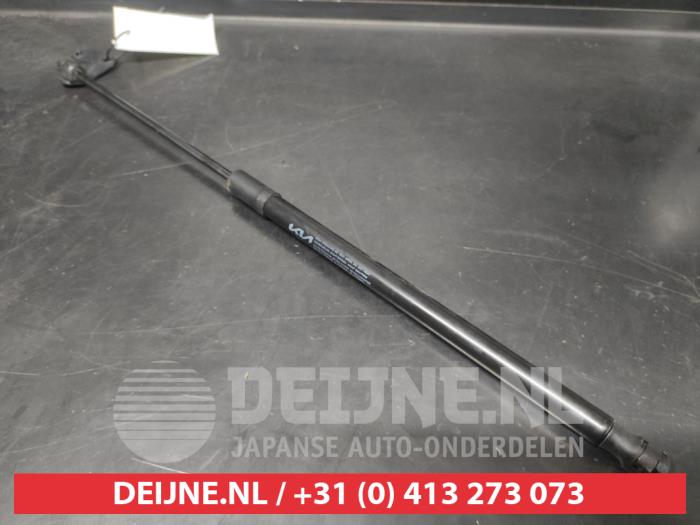 Kia Ceed Rear gas strut, right O733595