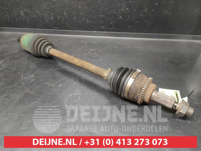 Suzuki Swift Antriebswelle links vorne O733621