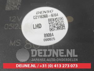 Mazda 2 Hybrid Heating and ventilation fan motor O733632 photo 3