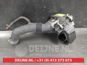 Mazda 2 Hybrid Air box O733638 photo 2