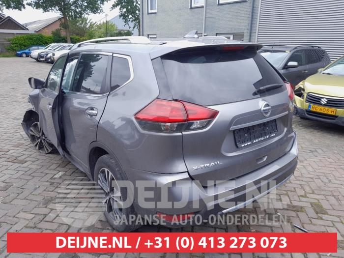 Nissan X-Trail Heckklappenreflektor links O733679