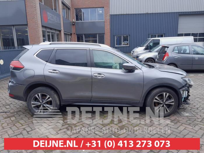 Nissan X-Trail Türscheibe 4-türig rechts hinten O733683