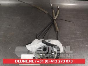 Nissan X-Trail Front door lock mechanism 4-door, right O733688 photo 2