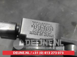 Toyota Yaris Ignition coil O733707 photo 2
