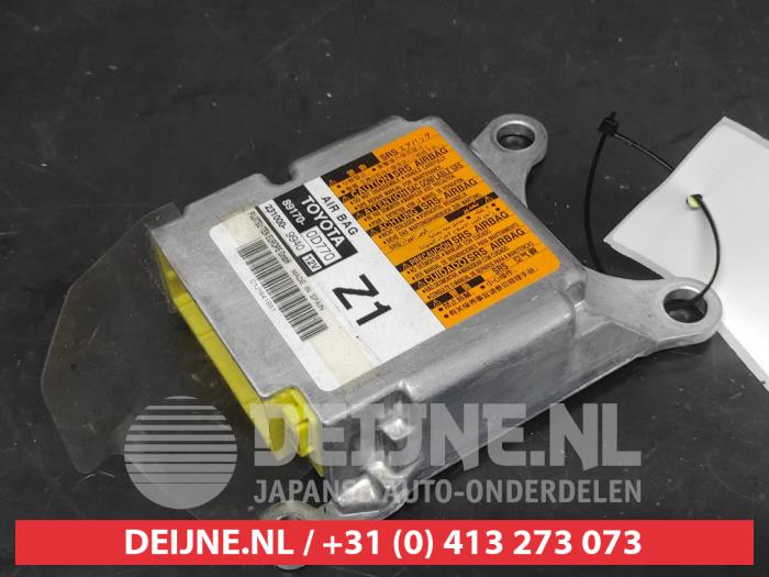 Toyota Yaris Airbag Module O733738