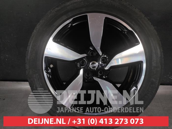 Nissan Qashqai Velgen set + banden O733745