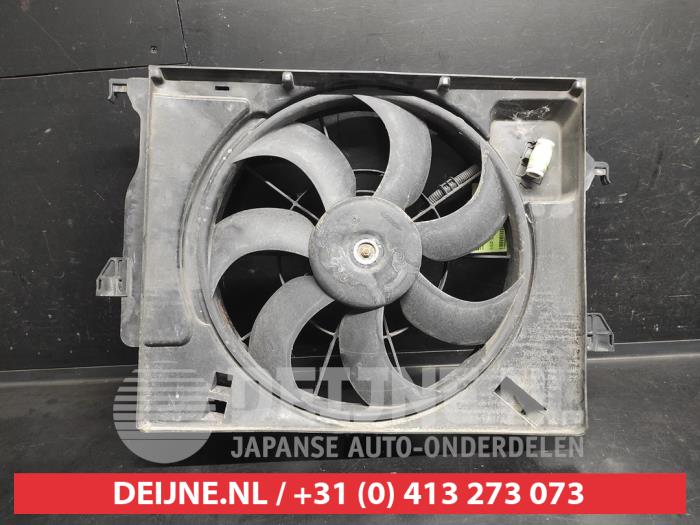 Hyundai Veloster Kühlgebläsegehäuse O733806