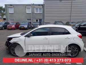 Kia Rio Portier 4Deurs links-voor O733877 foto 3