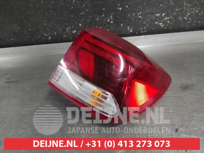 Kia Rio Taillight, right O733888