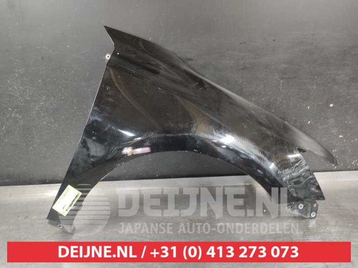 Lexus CT 200h Kotflügel rechts vorne O733911