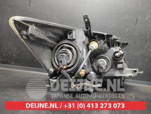Toyota Auris Headlight, left O733925 photo 2