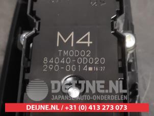 Toyota Yaris Multi-functional window switch O733968 photo 3