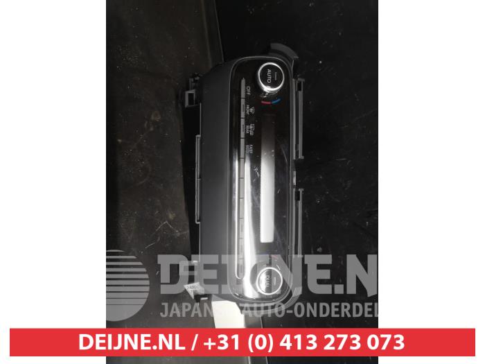 Toyota Yaris Heater control panel O733977