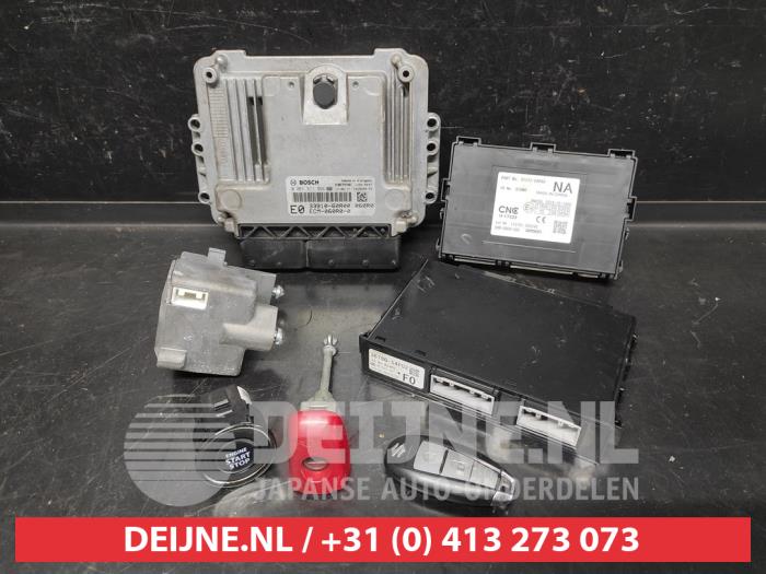 Suzuki Vitara Kontaktslot+Sleutel O734008