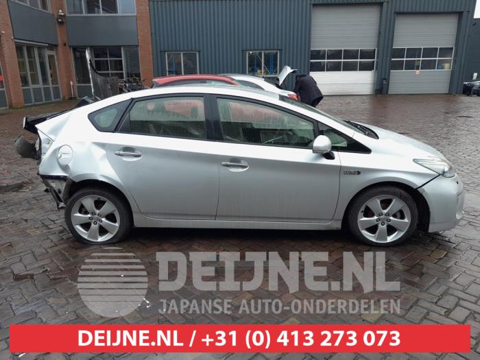 Toyota Prius Zusätzliches Fenster 4-türig rechts hinten O734033