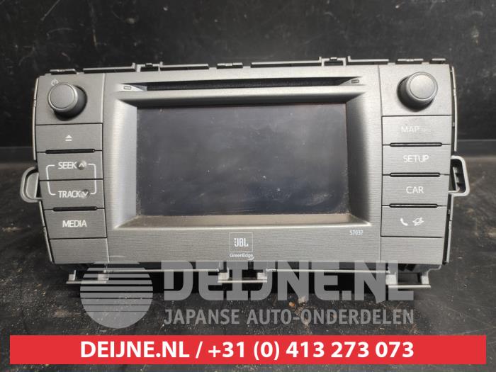 Toyota Prius Radio O734044