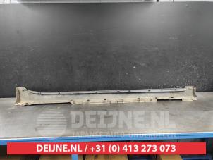 Toyota Prius Seitenschürze links O734055 foto 2