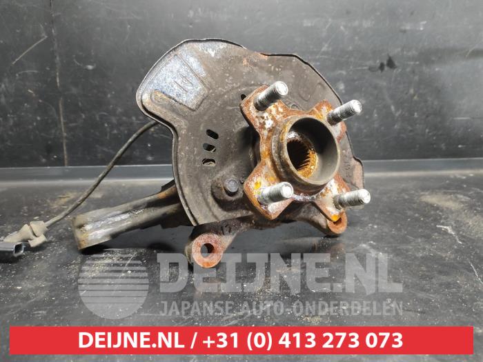 Suzuki Swift Fusee links-voor O734074