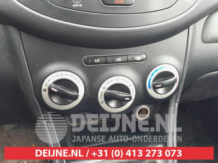 Hyundai I10 Heizung Bedienpaneel O734133