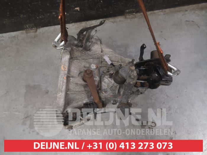 Toyota Yaris Getriebe O734142