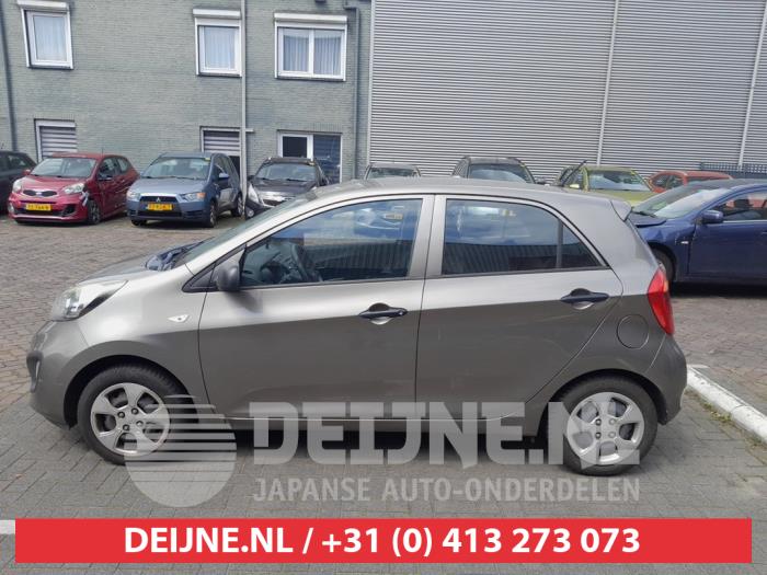 Kia Picanto Driehoeks Ruit links-achter O734169
