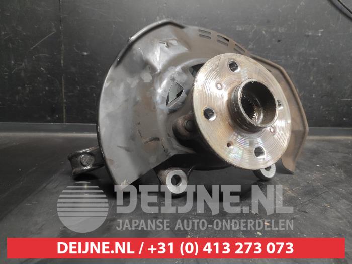 Toyota Aygo X Achsschenkel links vorne O734214