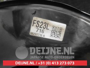 Toyota Aygo X Achsschenkel links vorne O734214 foto 3