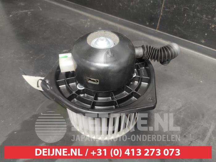 Suzuki Grand Vitara Kachel Ventilatiemotor O734223