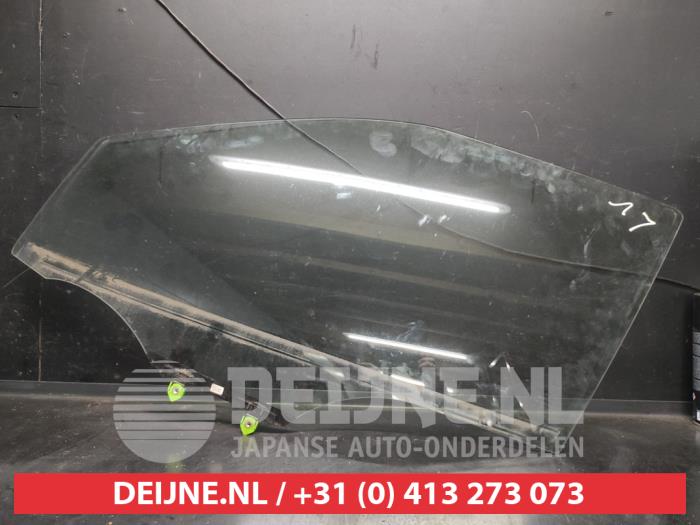 Toyota Aygo X Türscheibe 4-türig links vorne O734270