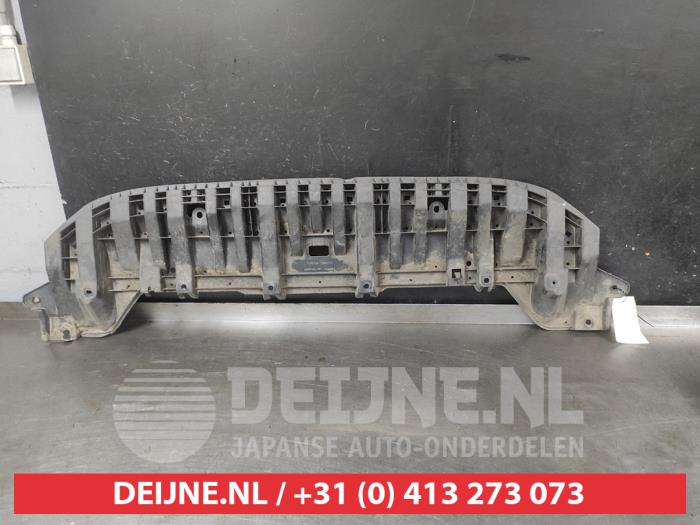 Lexus CT 200h Bumper bottom O734369