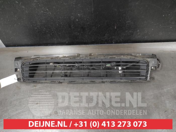 Lexus CT 200h Bumper grille O734395