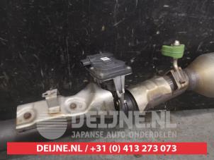 Mazda 3 Uitlaat Middendemper O734403 foto 3