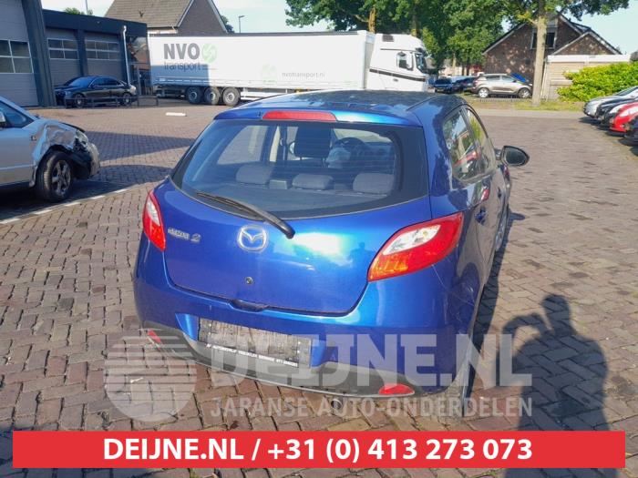 Mazda 2 Achterklep O734437