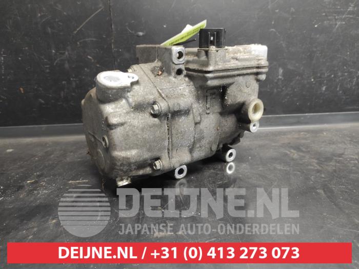 Toyota Prius Air conditioning pump O734460