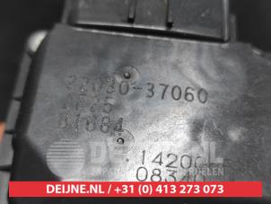 Toyota Prius Drosselklappengehäuse O734461 foto 3